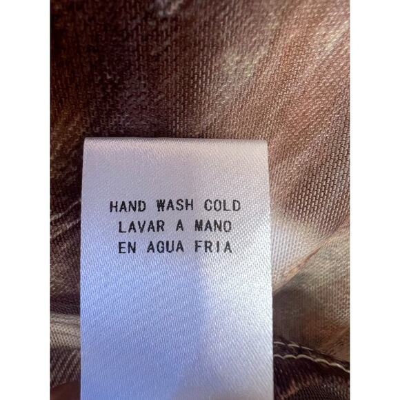 Ellison Top Size SM Sheer Lightweight Stylish - Picture 3 of 6